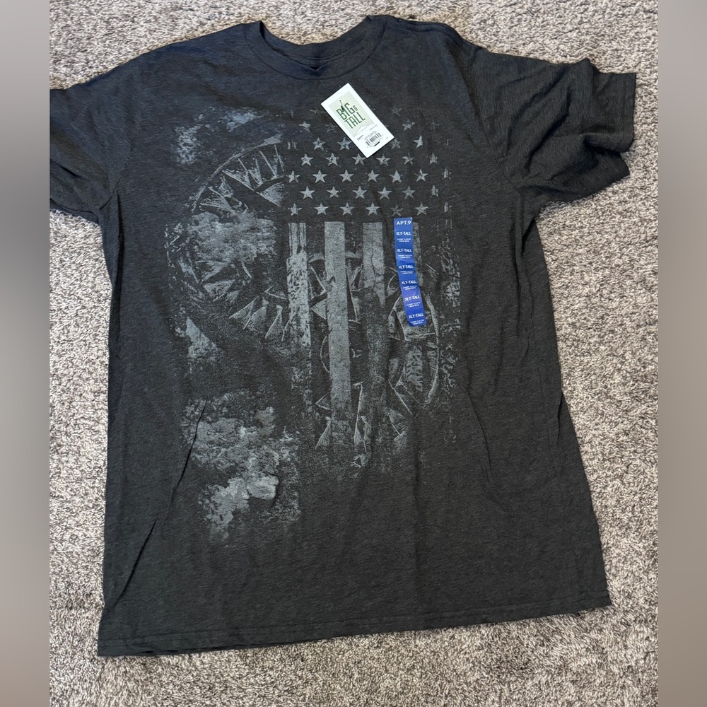 Men’s t shirt